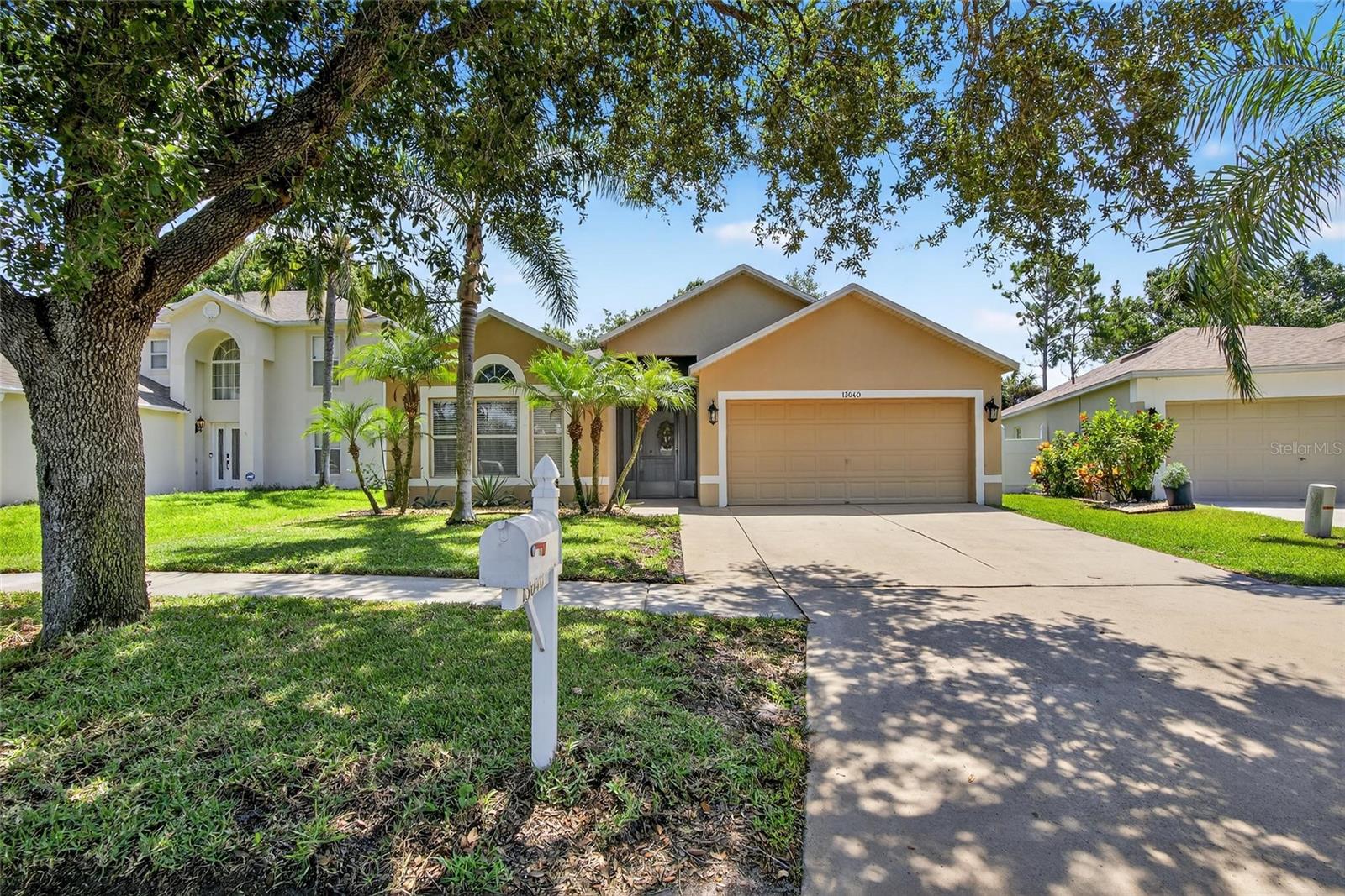 Image 6 of 69 For 13040 Waterbourne Drive