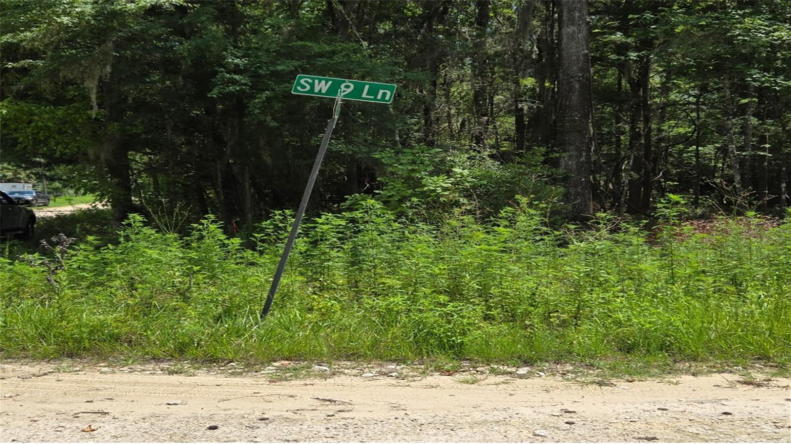 Image 3 of 5 For 01 9th Lane 