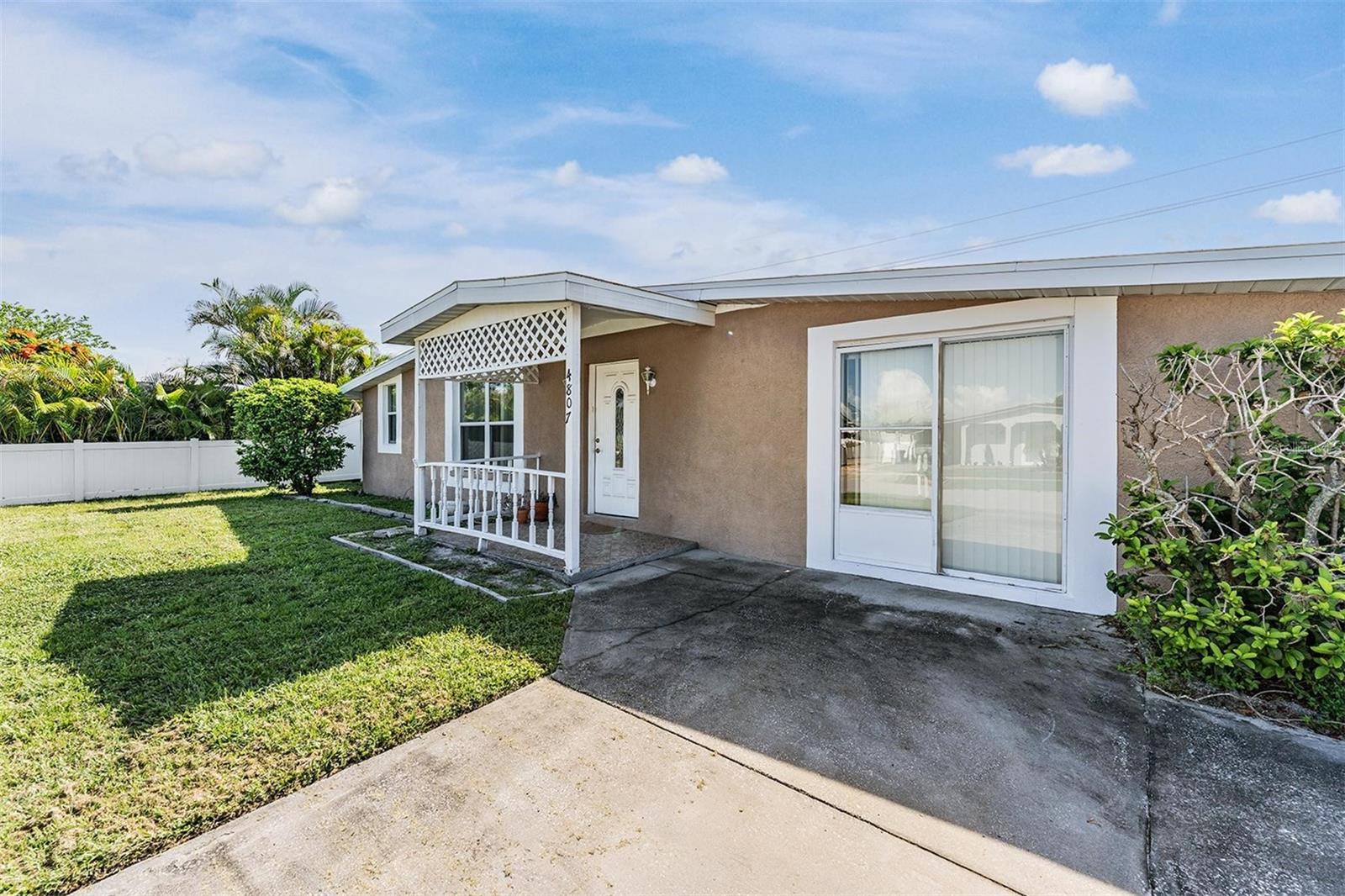 Image 3 of 38 For 4807 Sierra Madre Drive