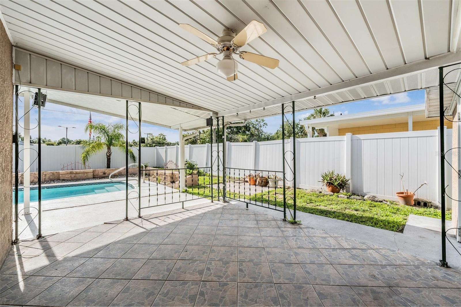 Image 30 of 38 For 4807 Sierra Madre Drive
