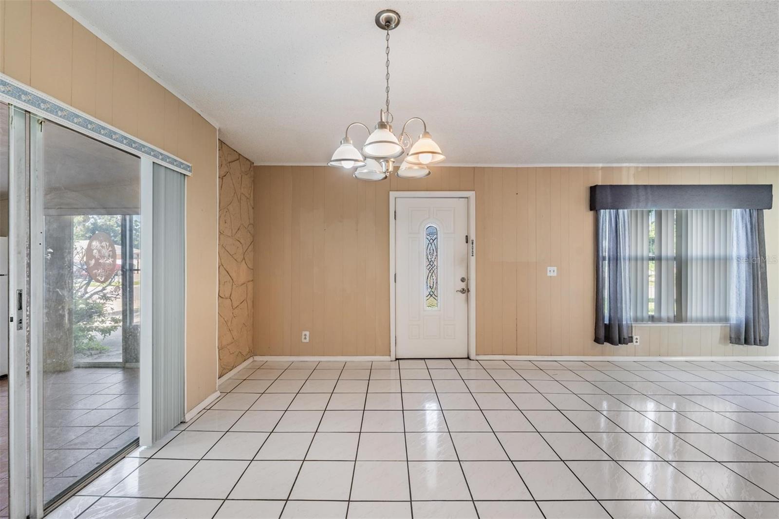 Image 5 of 38 For 4807 Sierra Madre Drive