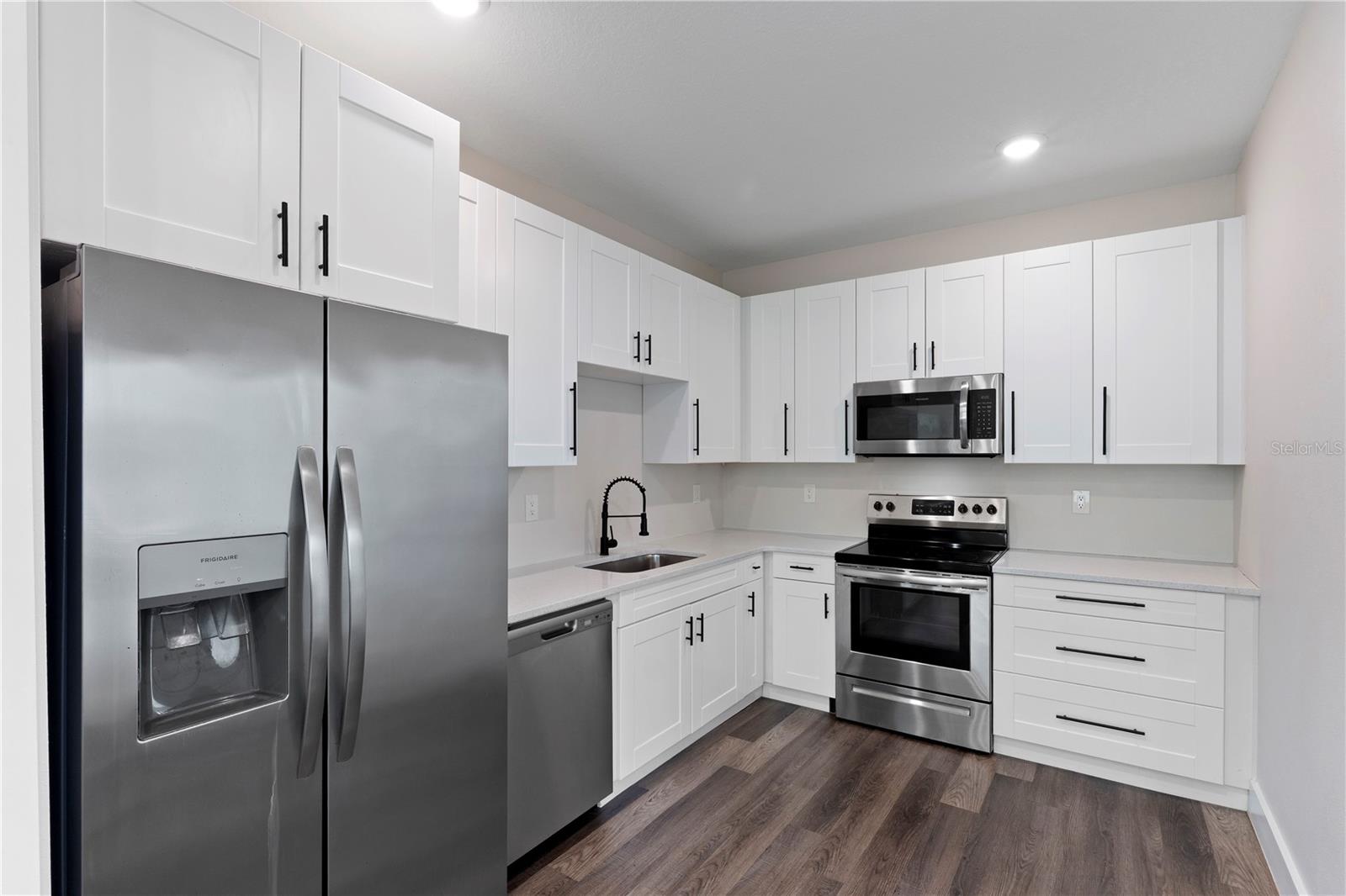 Image 7 of 32 For 3501 3rd Avenue N