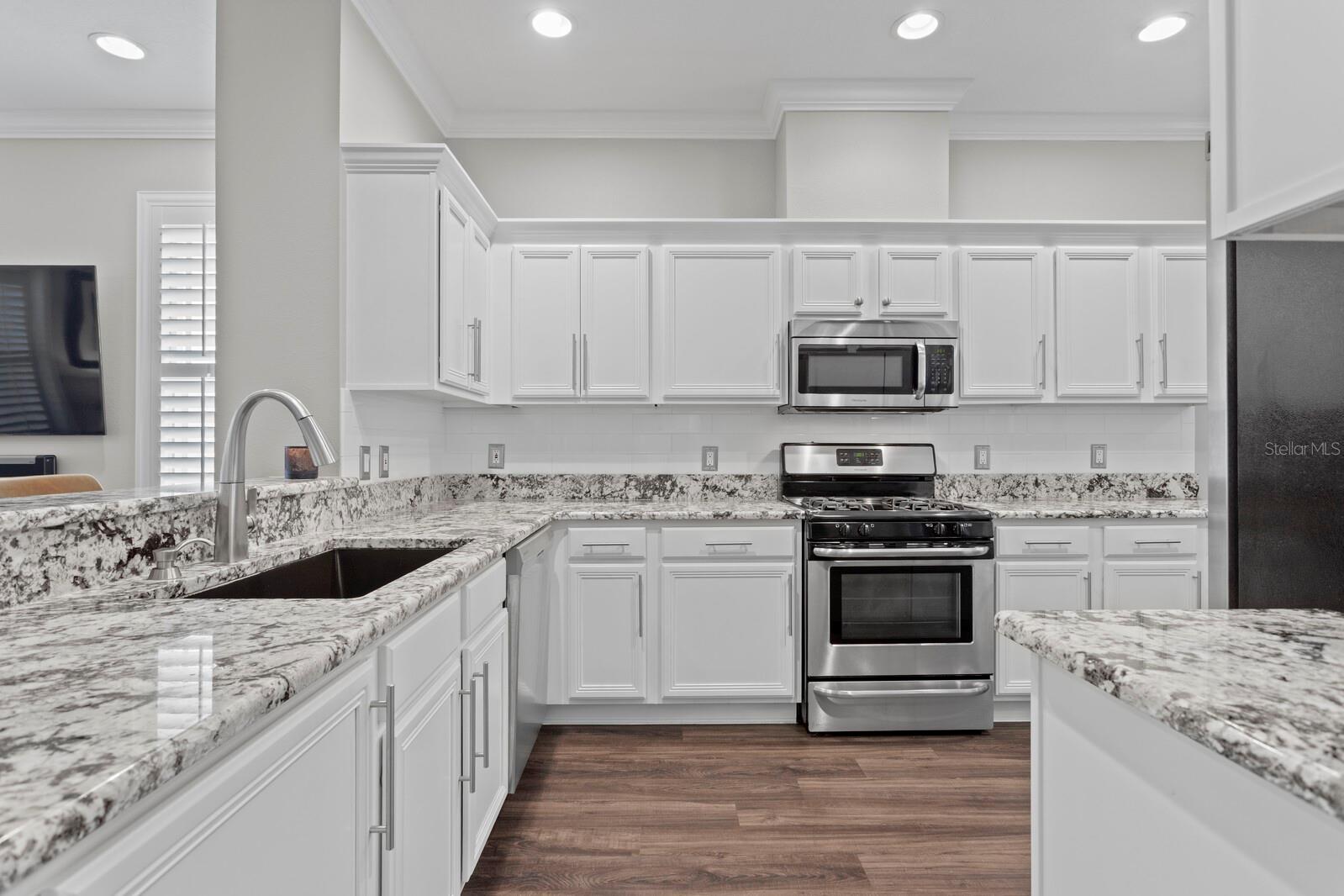 Image 17 of 61 For 9804 Royce Drive
