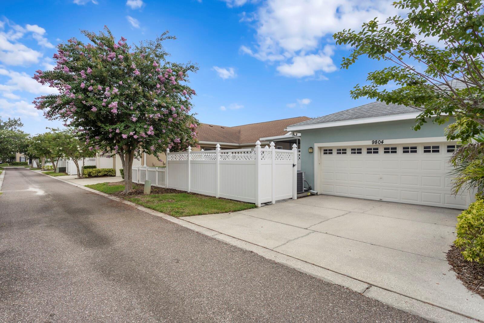 Image 39 of 61 For 9804 Royce Drive