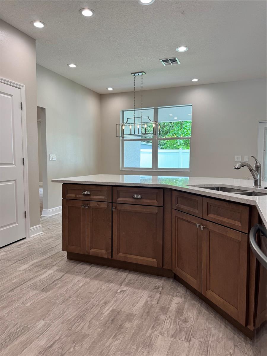 Image 49 of 87 For 37549 Teri Court