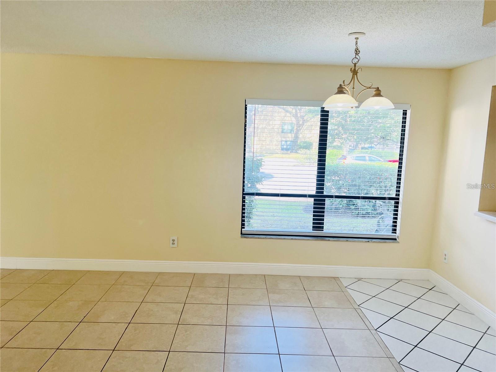 Image 19 of 43 For 7818 Niagara Avenue 205