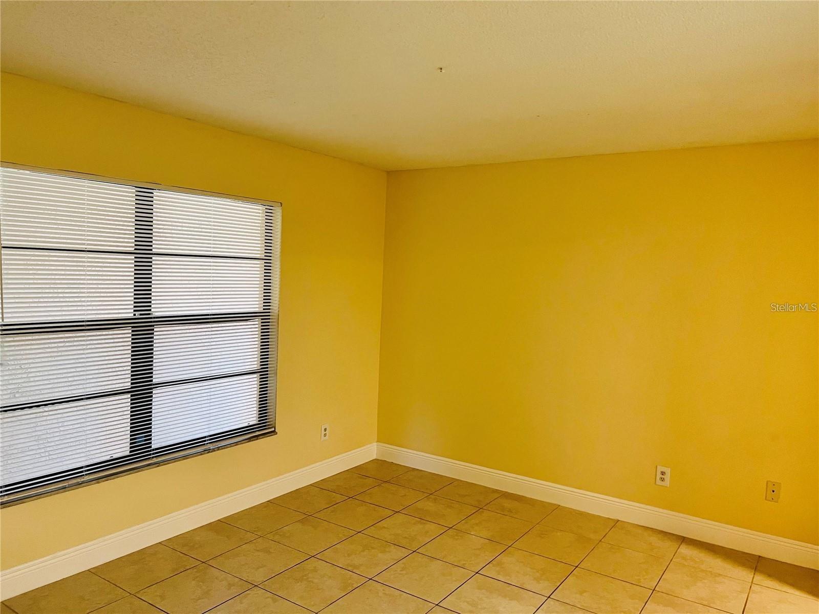 Image 28 of 43 For 7818 Niagara Avenue 205
