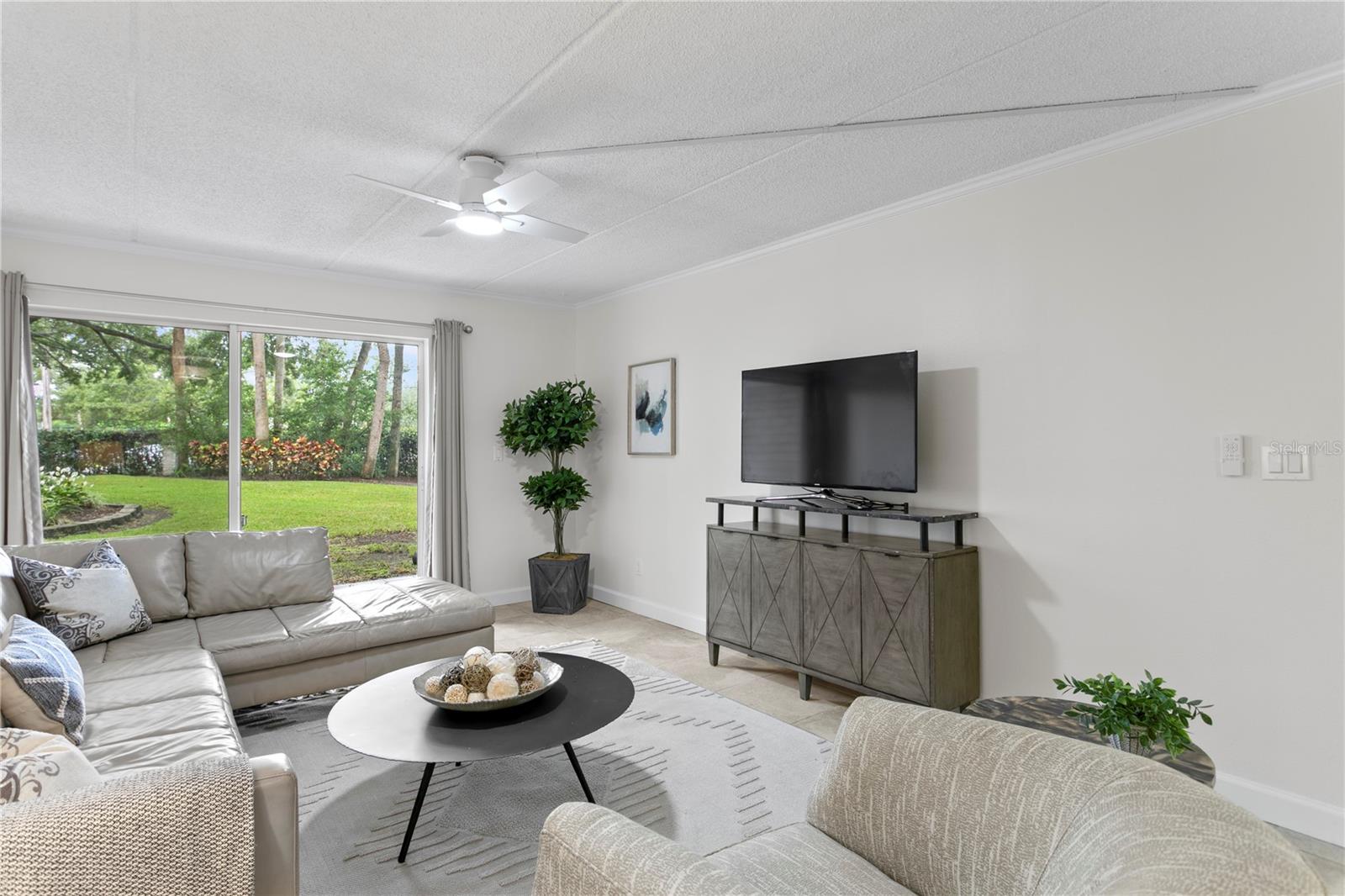 Image 10 of 43 For 3325 Bayshore Boulevard E14