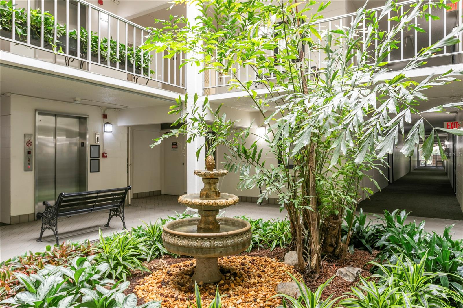 Image 3 of 43 For 3325 Bayshore Boulevard E14