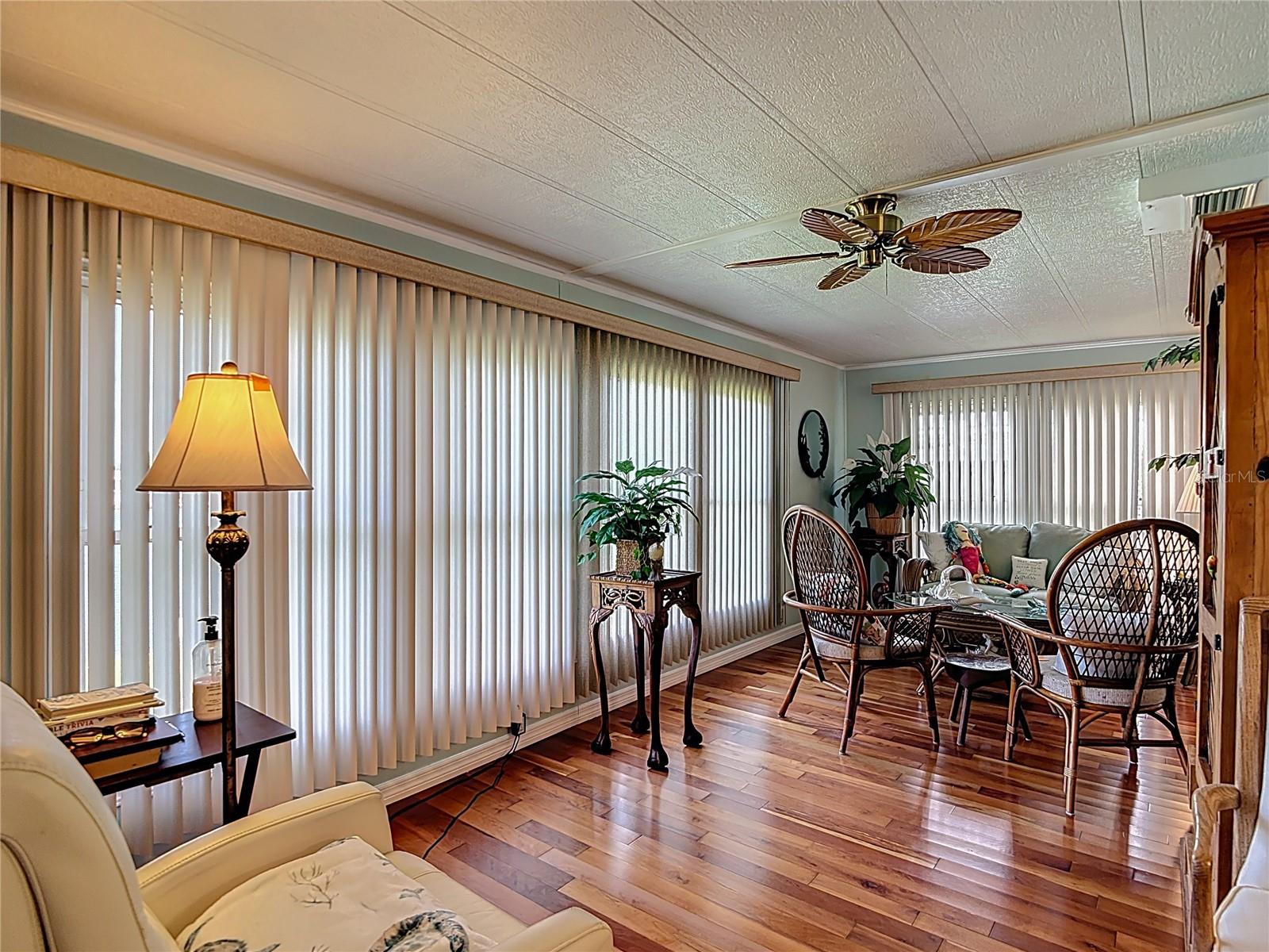 Image 16 of 50 For 2115 Waterview Drive