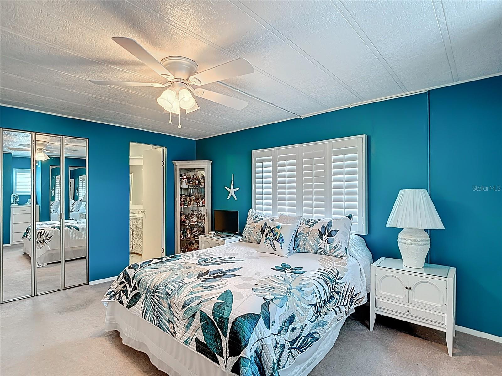 Image 32 of 50 For 2115 Waterview Drive
