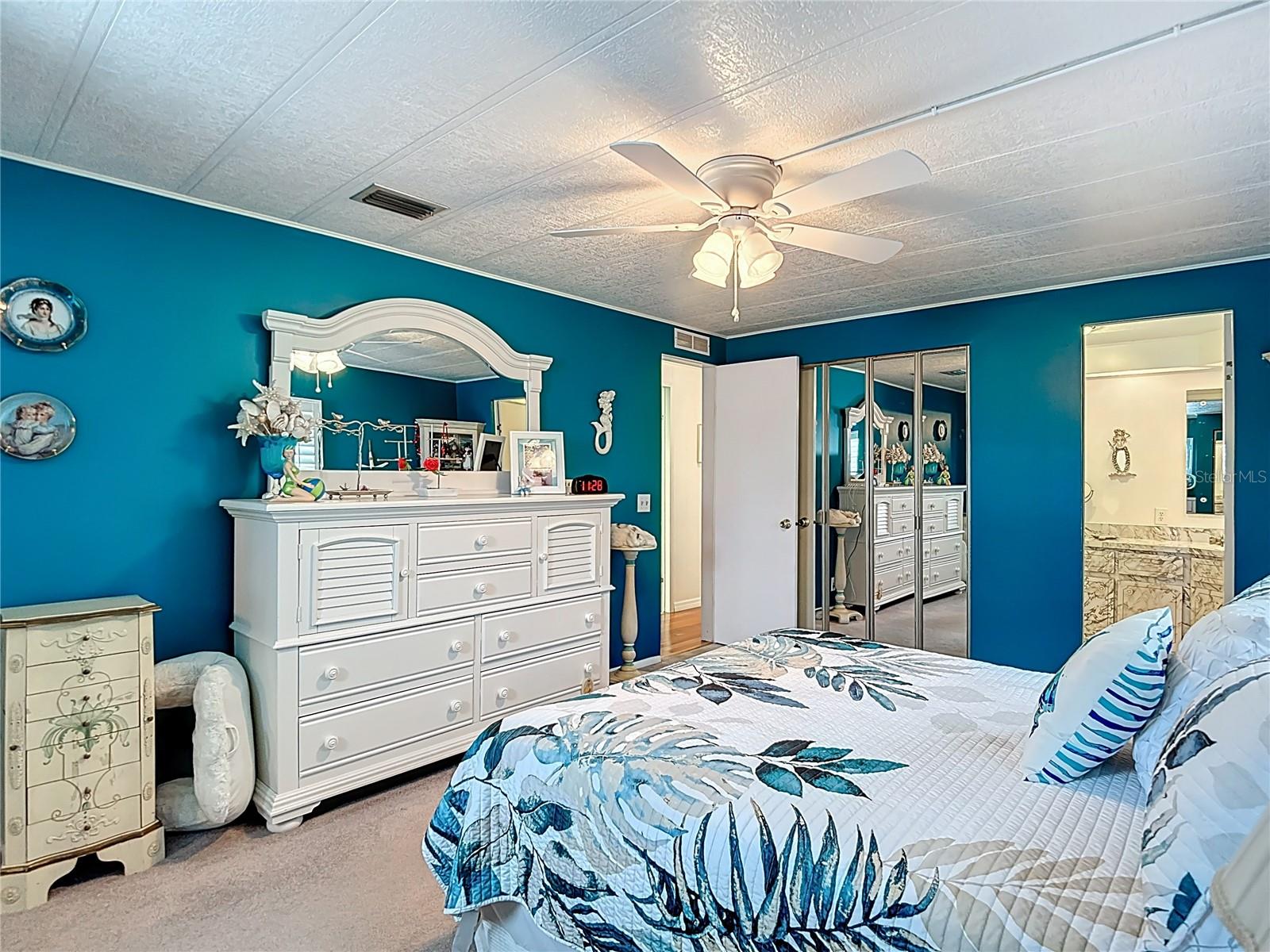Image 35 of 50 For 2115 Waterview Drive
