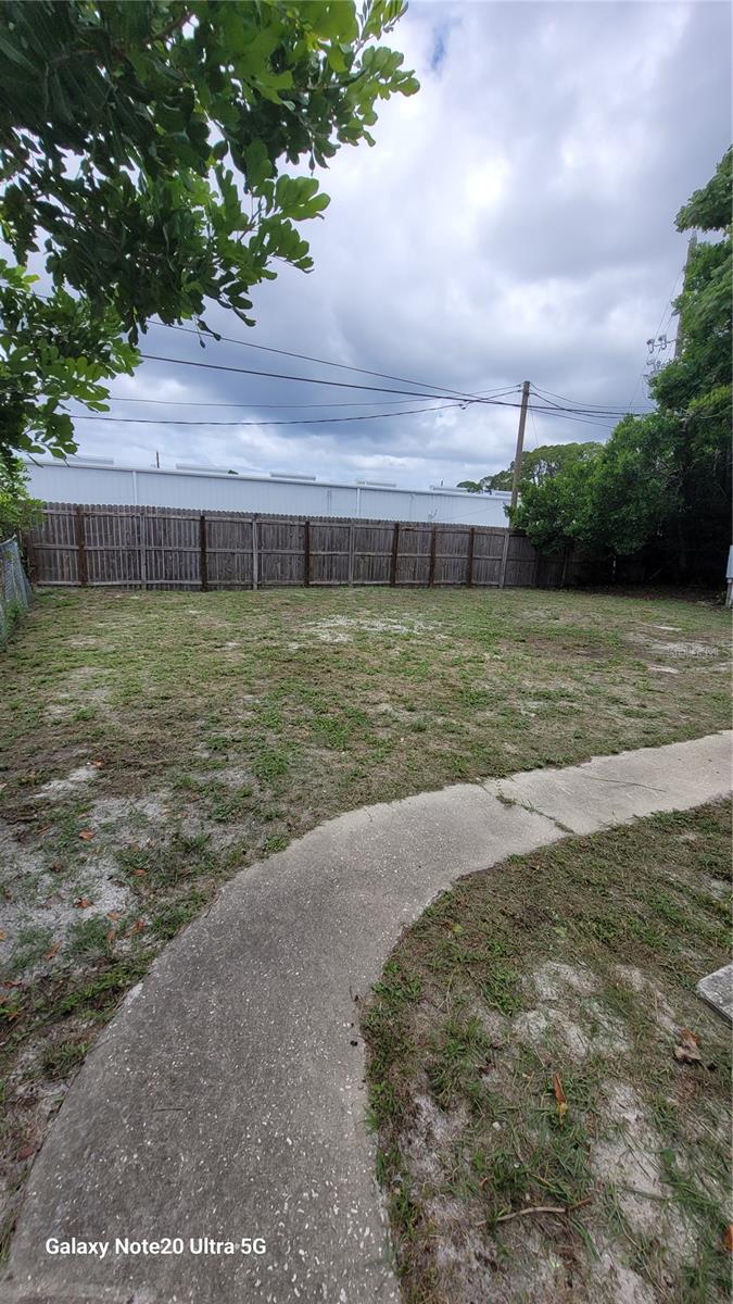 Image 15 of 15 For 8853 Mike Street