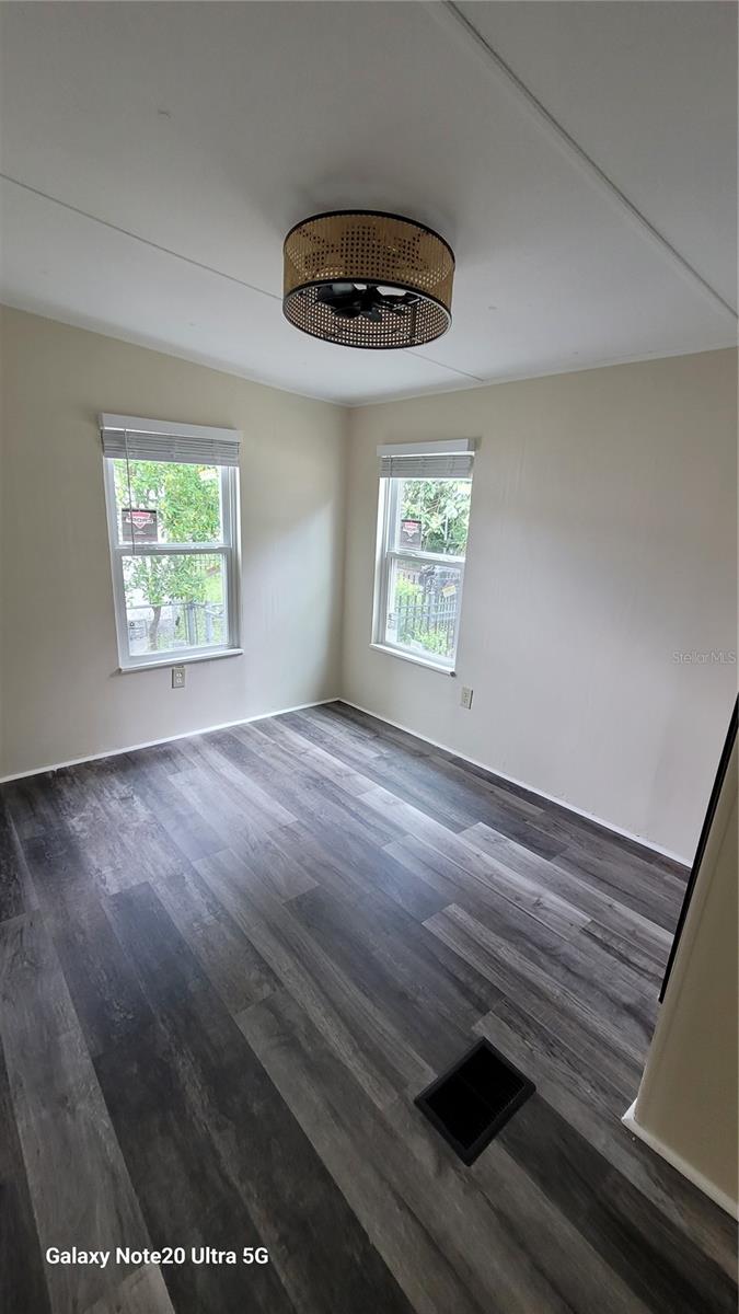 Image 7 of 15 For 8853 Mike Street