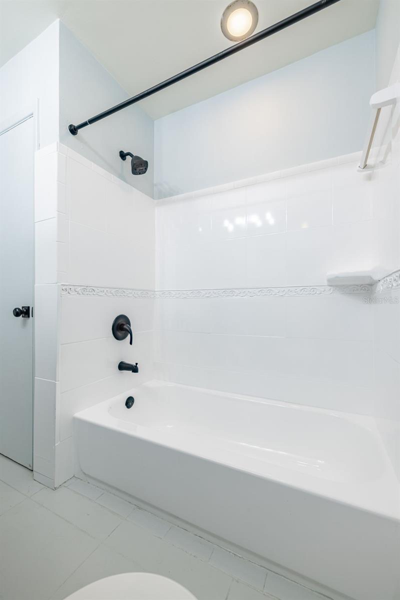 Image 11 of 20 For 2533 Habana Place