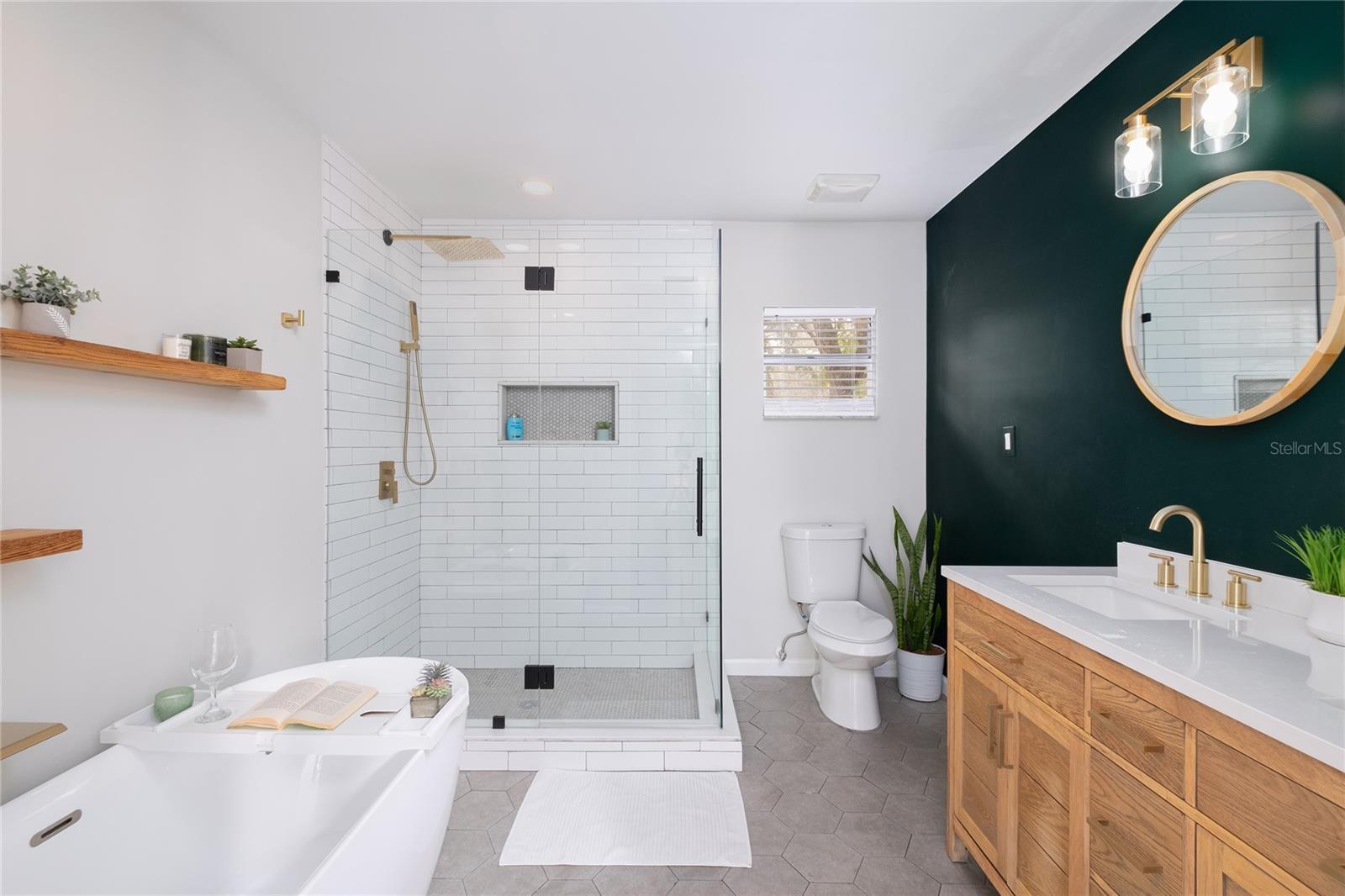 Image 18 of 47 For 1221 Ida Street