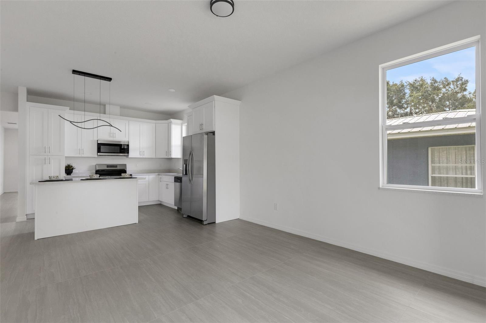 Image 17 of 66 For 8522 Boulevard
