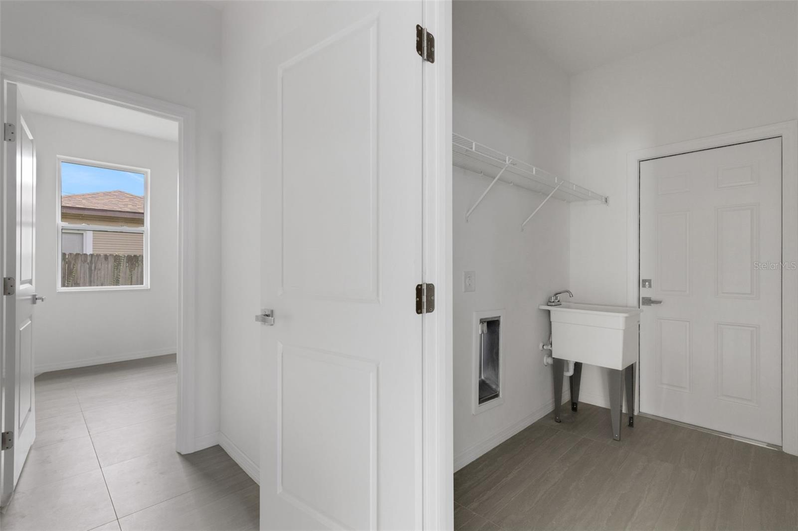 Image 40 of 66 For 8522 Boulevard