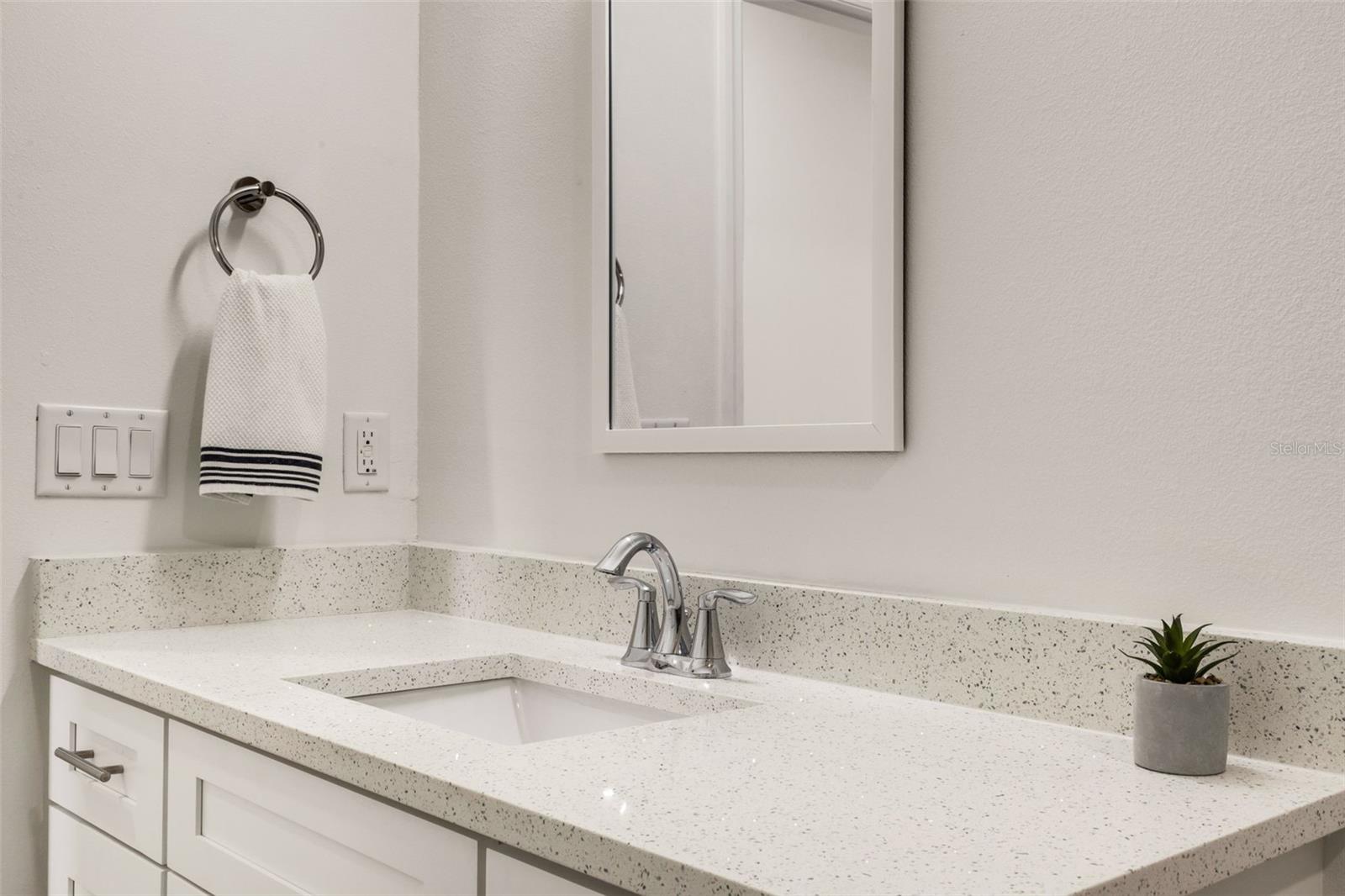 Image 45 of 66 For 8522 Boulevard