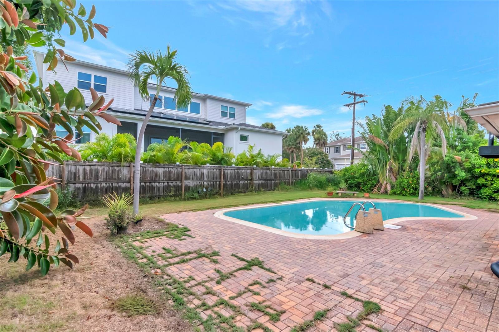 Image 8 of 12 For 5101 Neptune Way