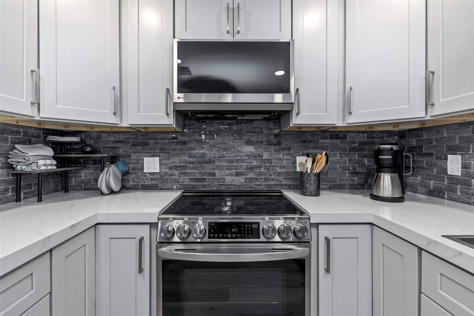 Image 22 of 59 For 2630 St Josephs Drive W