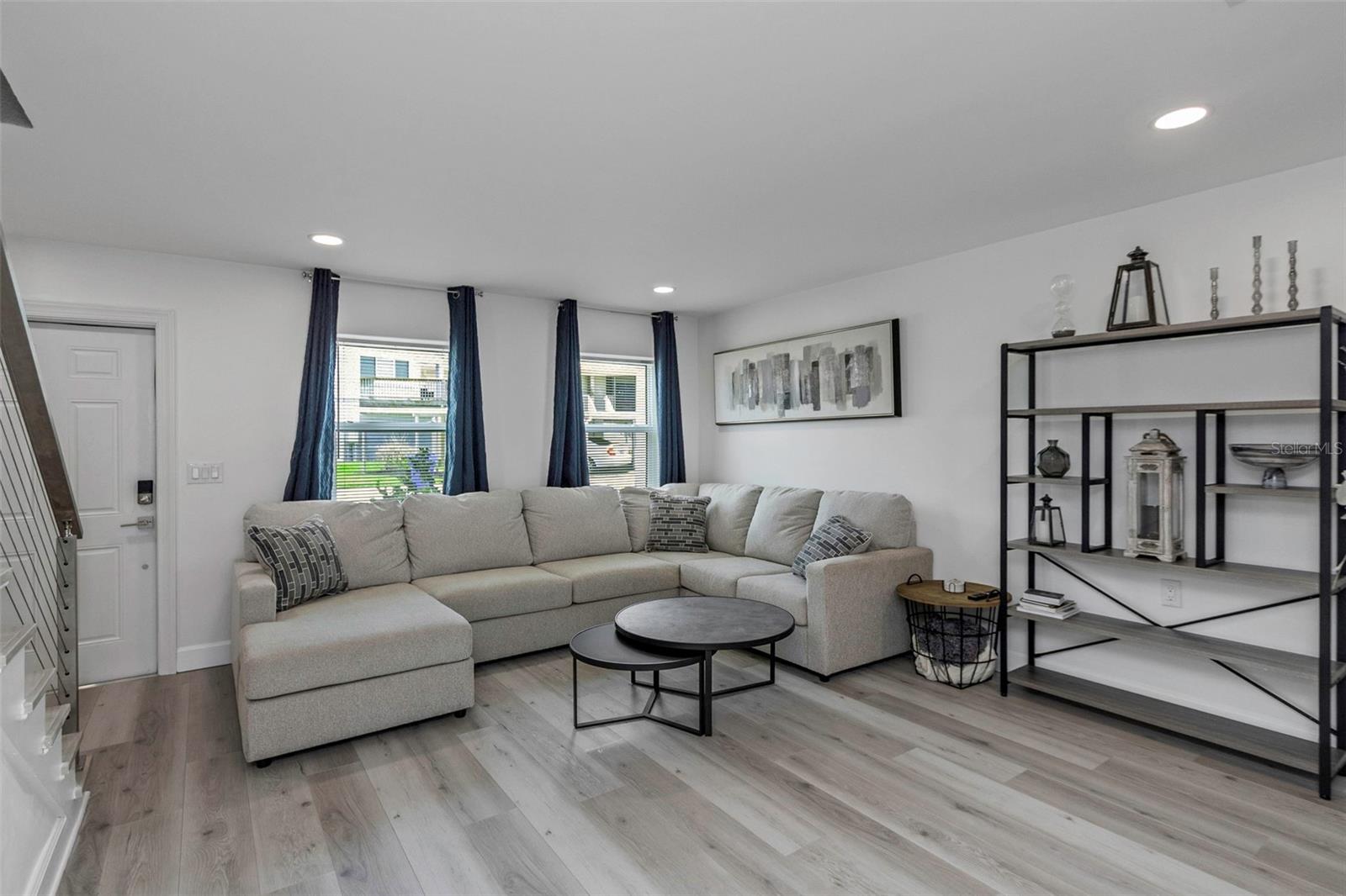 Image 5 of 59 For 2630 St Josephs Drive W