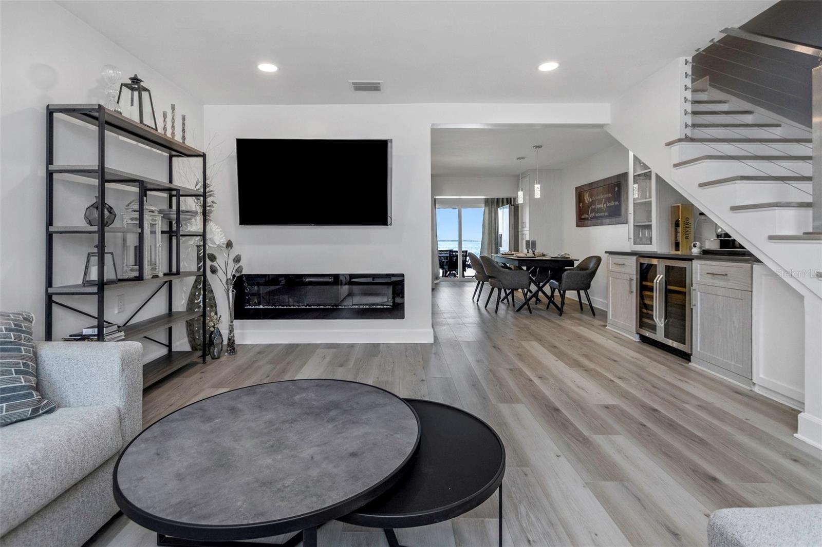Image 9 of 59 For 2630 St Josephs Drive W