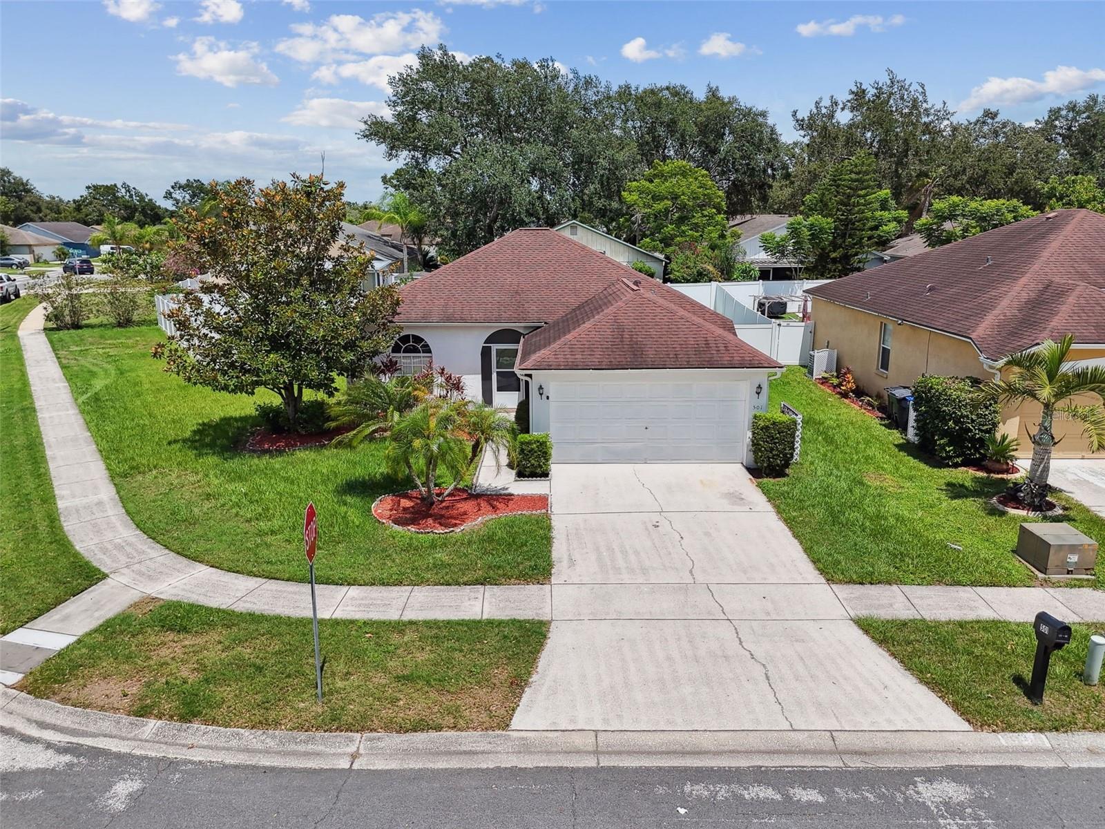 Image 37 of 39 For 501 Royal Ridge Street