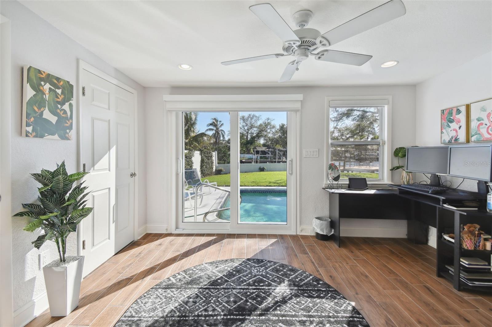 Listing photo id 19 for 4740 Venetian Boulevard Ne
