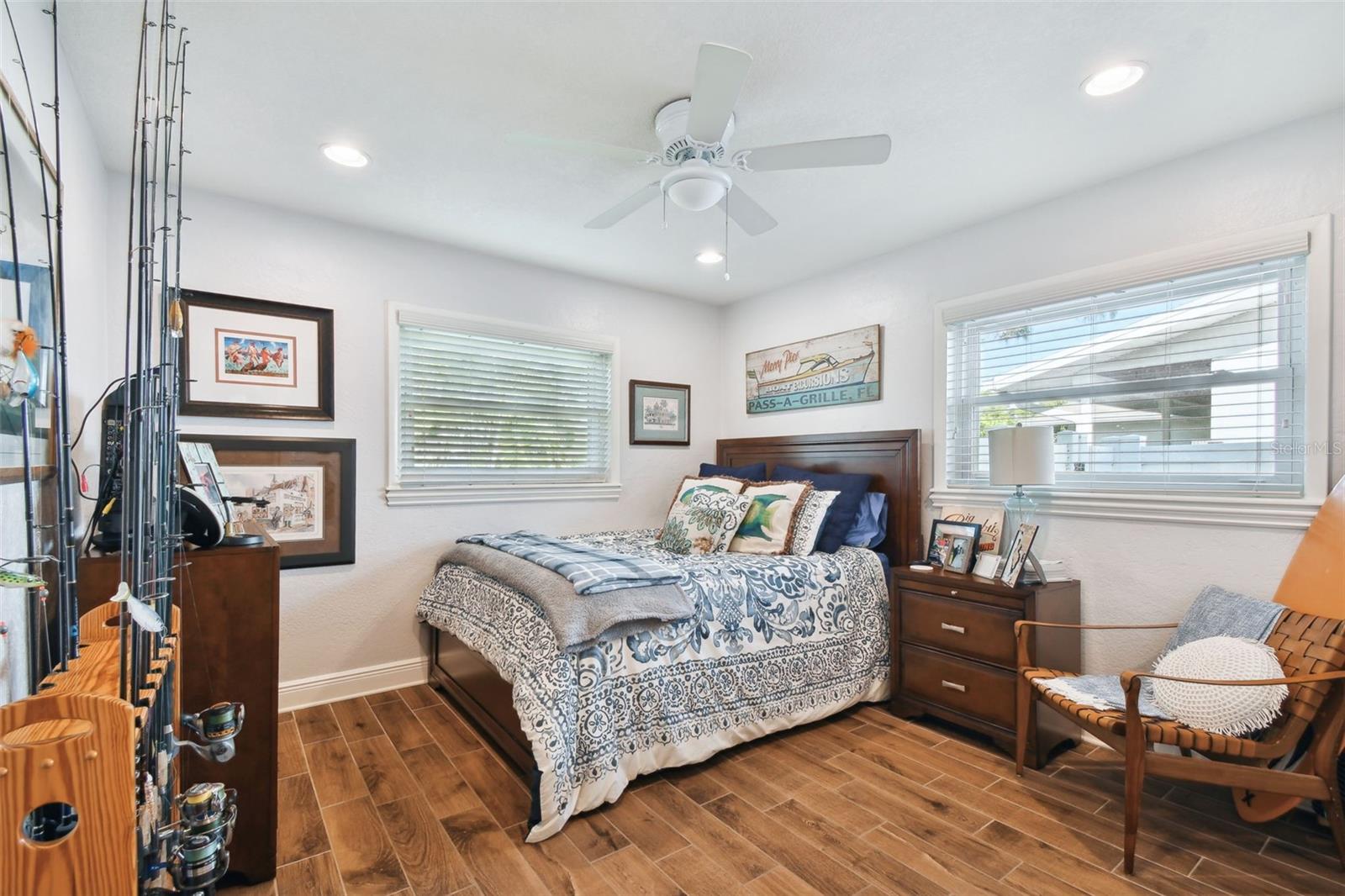 Listing photo id 22 for 4740 Venetian Boulevard Ne