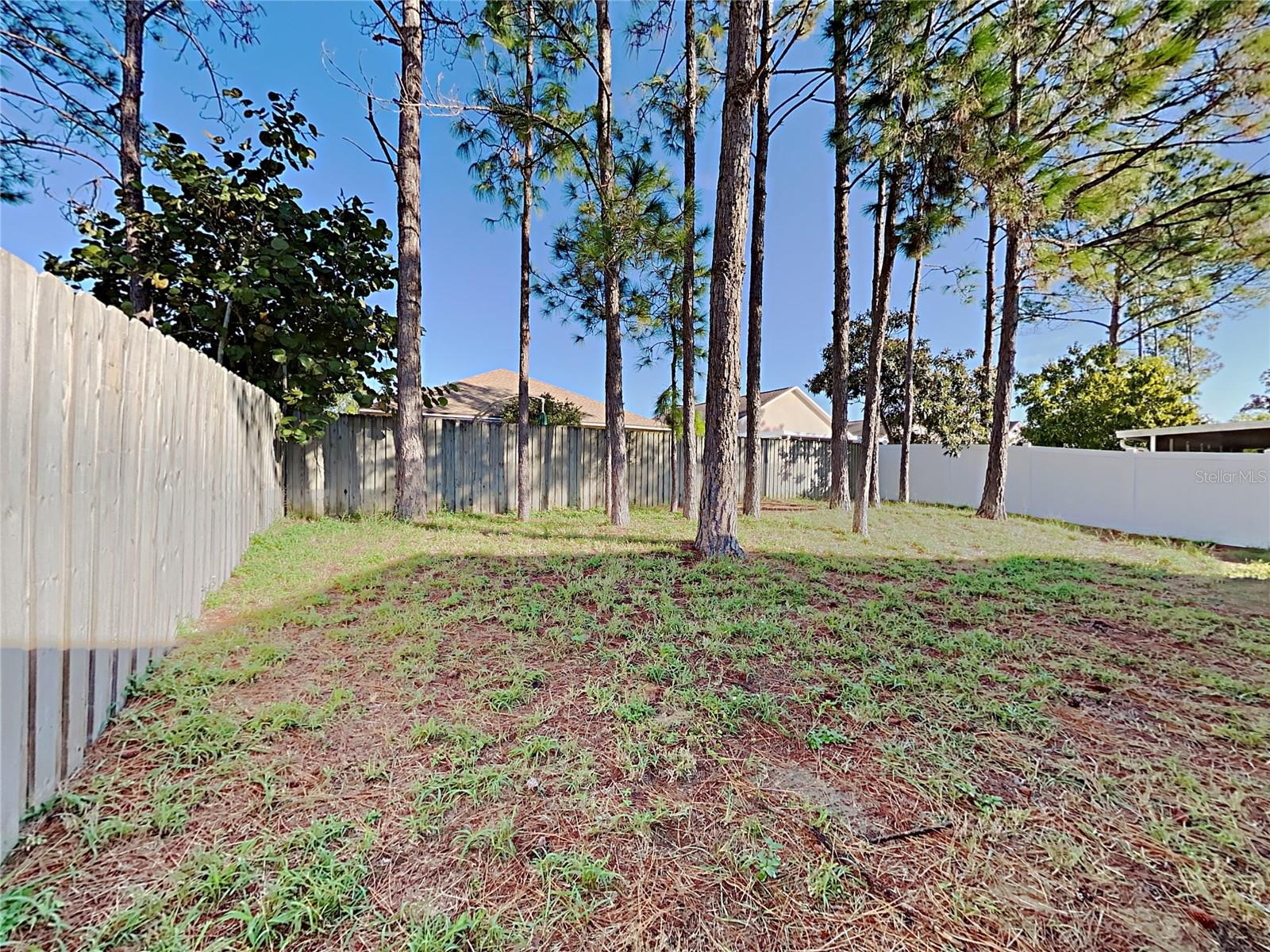 Image 18 of 19 For 252 Piano Lane