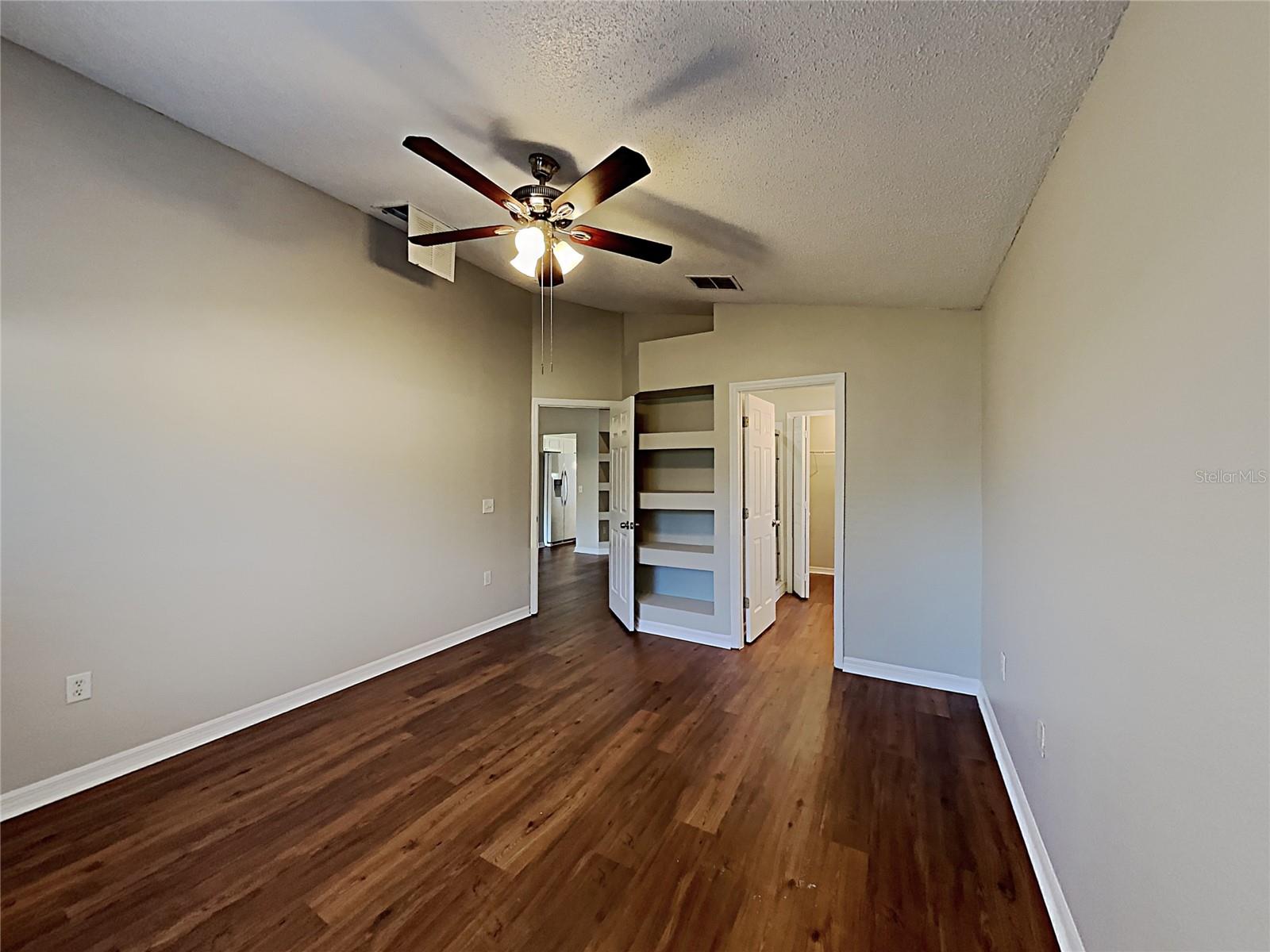Image 3 of 19 For 252 Piano Lane
