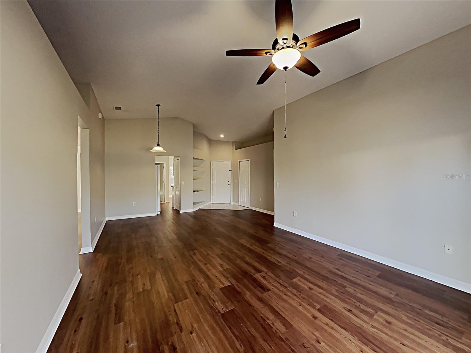 Image 9 of 19 For 252 Piano Lane