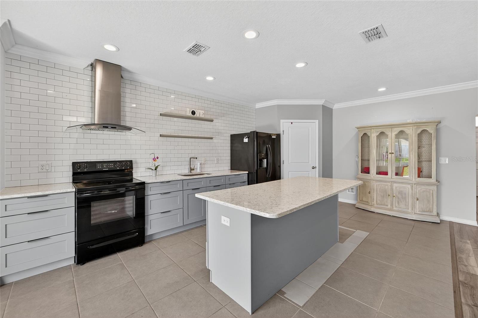 Image 17 of 74 For 3128 Northview Road