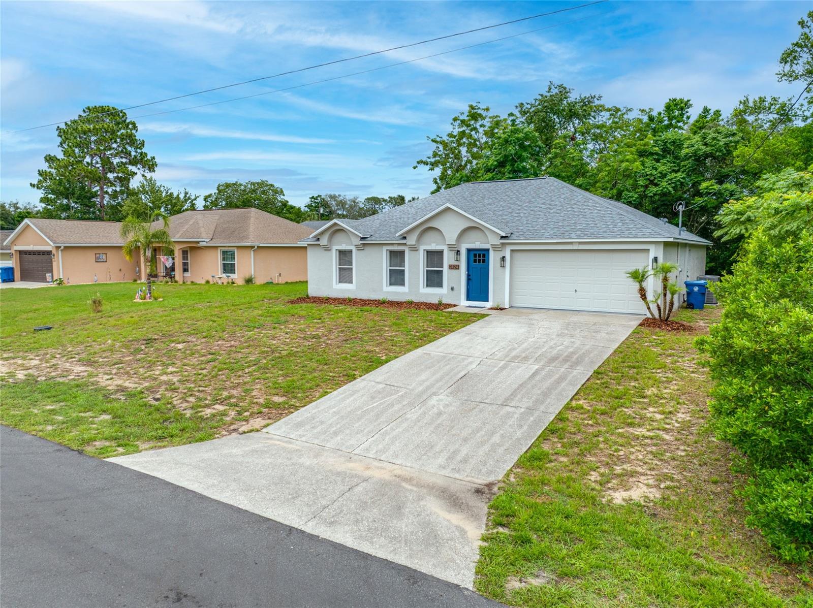 Listing photo id 37 for 2424 Keeport Drive