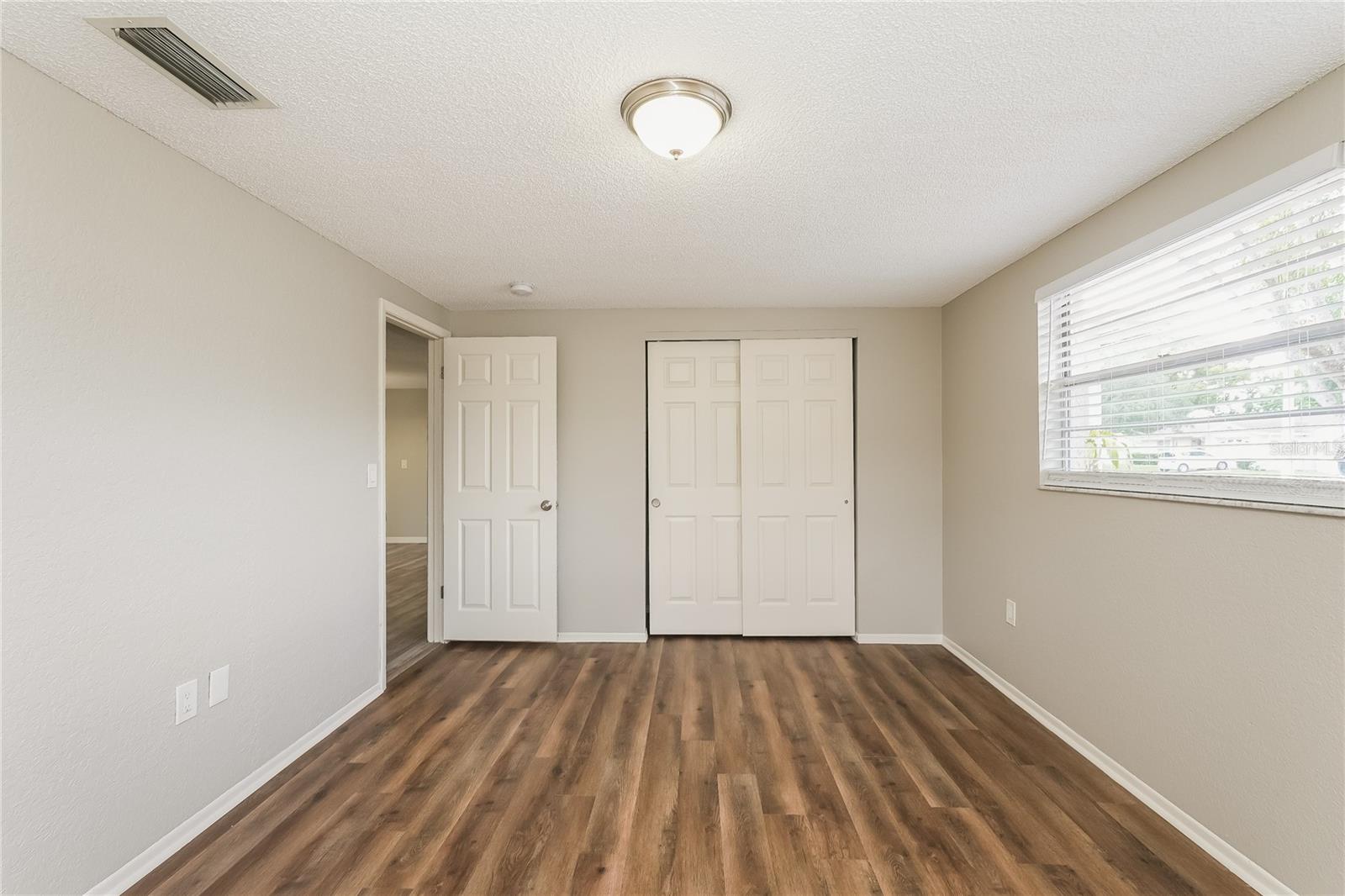 Image 10 of 15 For 4832 Dogwood Street