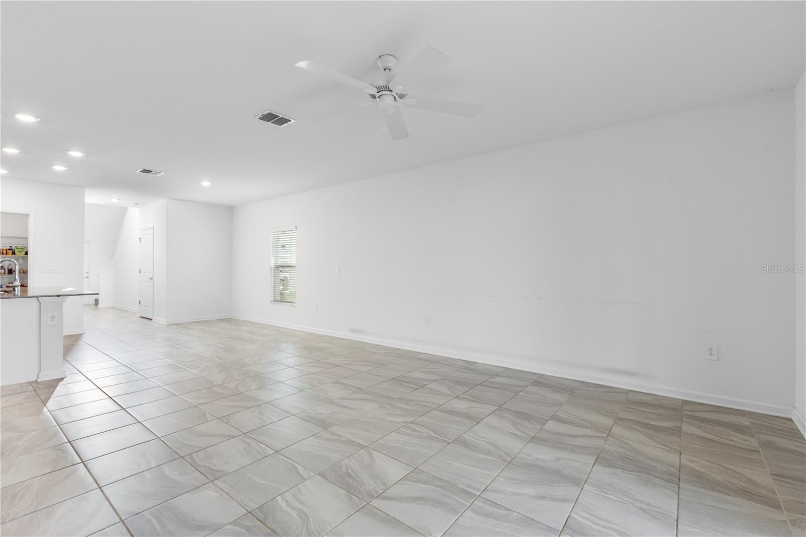 Image 15 of 53 For 575 Jett Lane