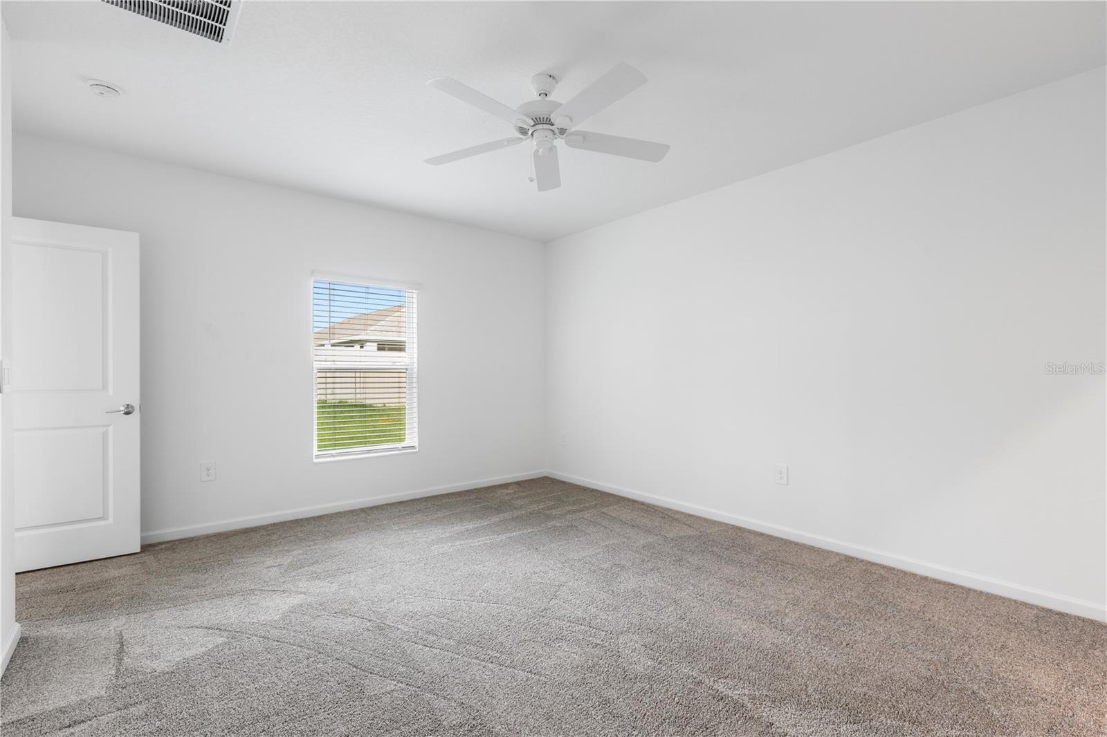 Image 18 of 53 For 575 Jett Lane