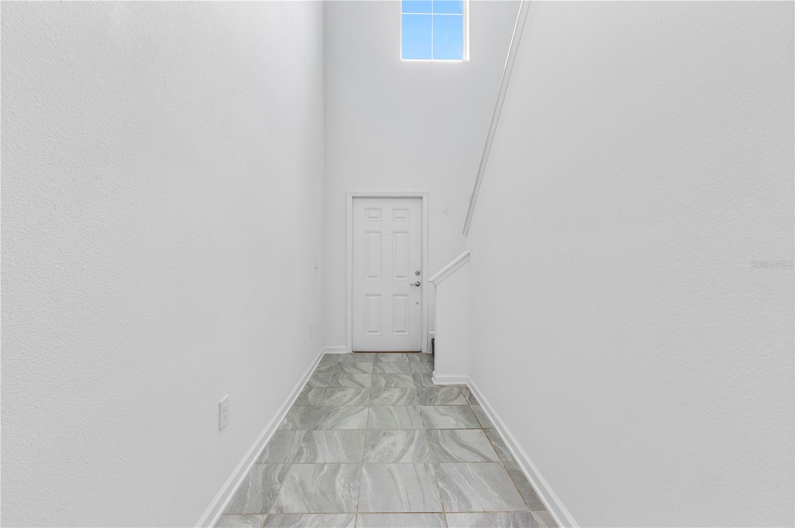 Image 4 of 53 For 575 Jett Lane