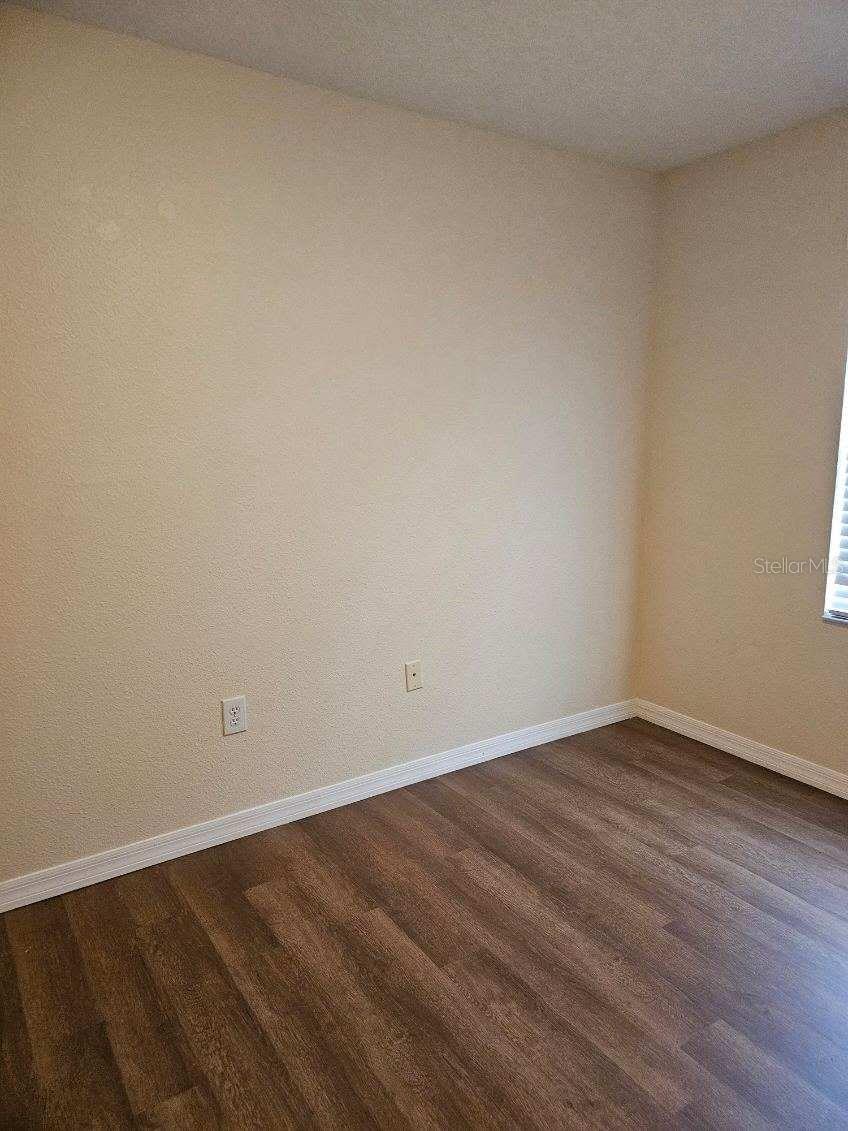 Image 31 of 48 For 1235 Yardley Drive