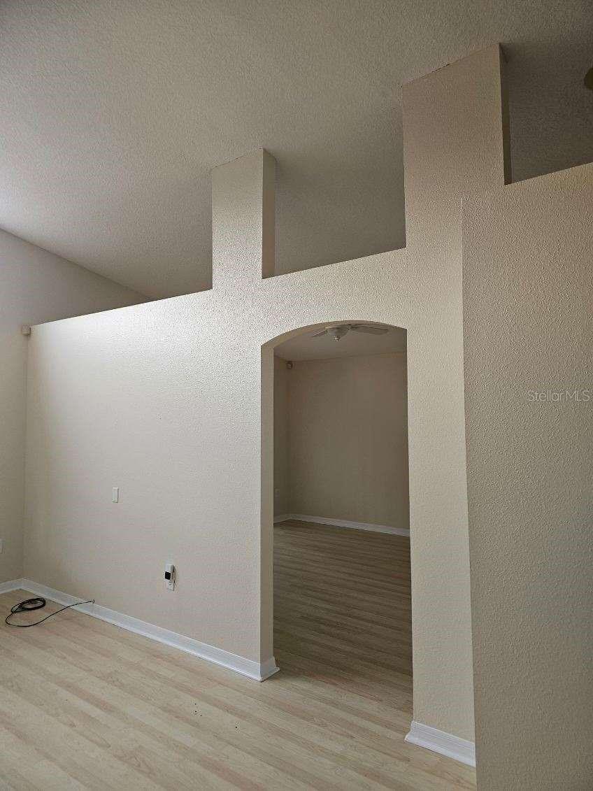 Image 7 of 48 For 1235 Yardley Drive