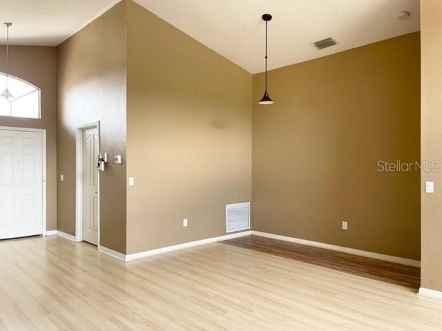 Image 9 of 48 For 1235 Yardley Drive