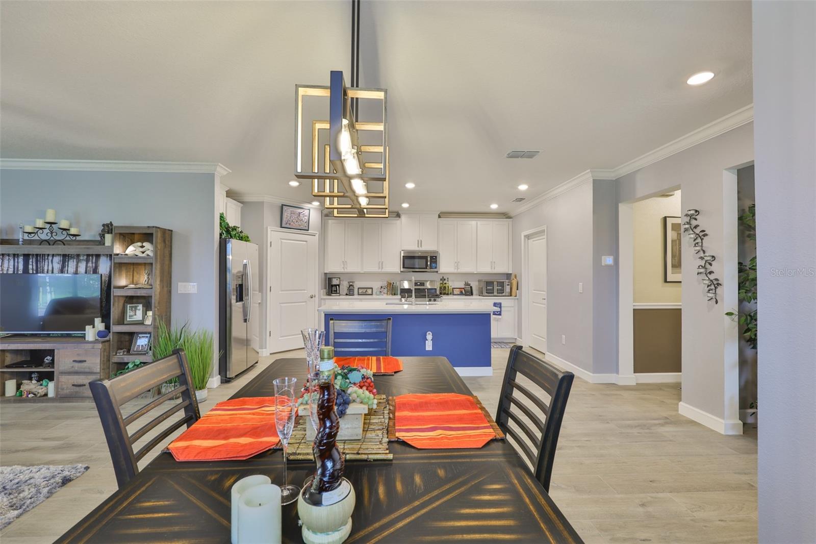 Image 29 of 39 For 17255 Holly Well Avenue