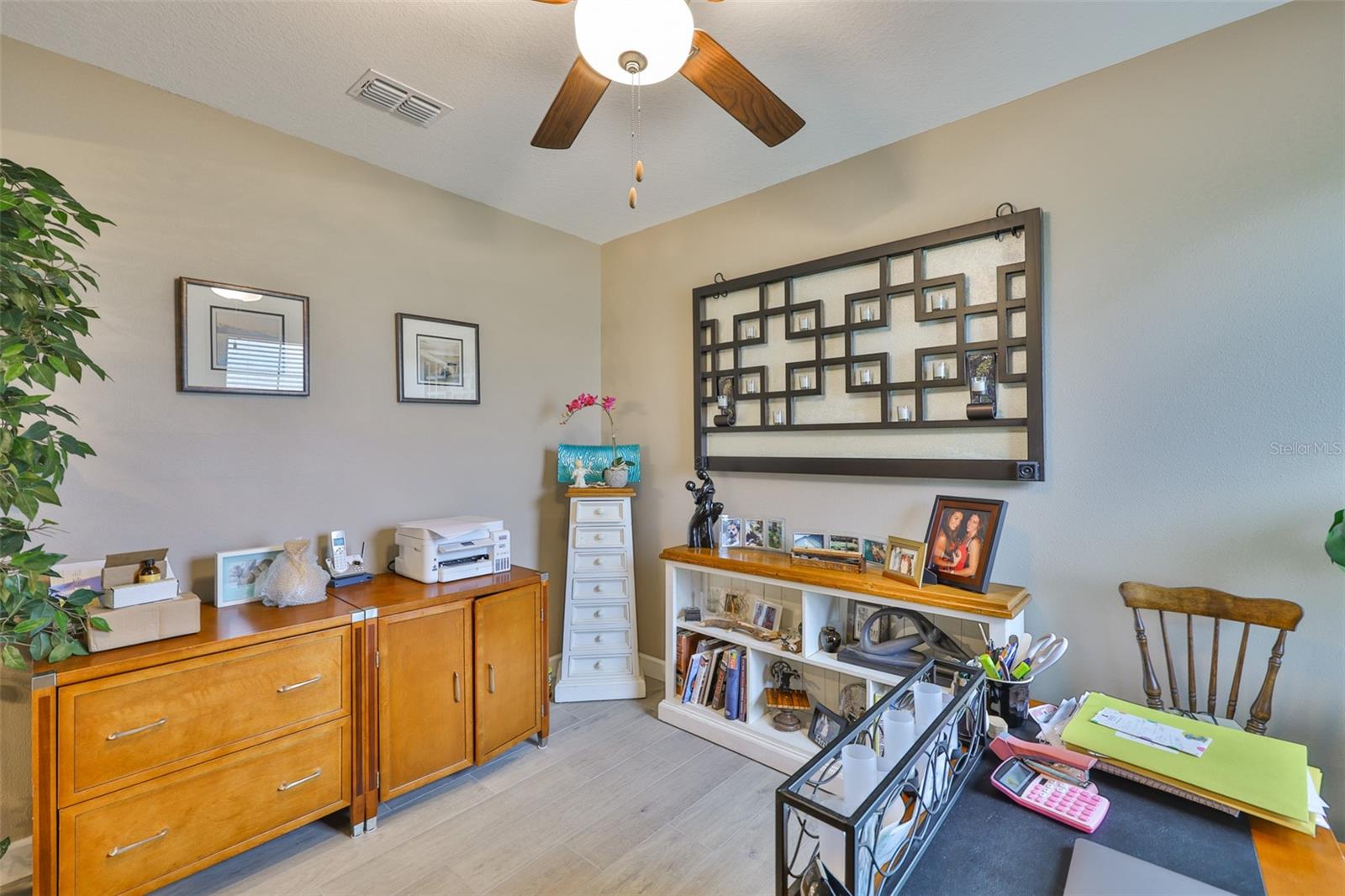 Image 31 of 39 For 17255 Holly Well Avenue