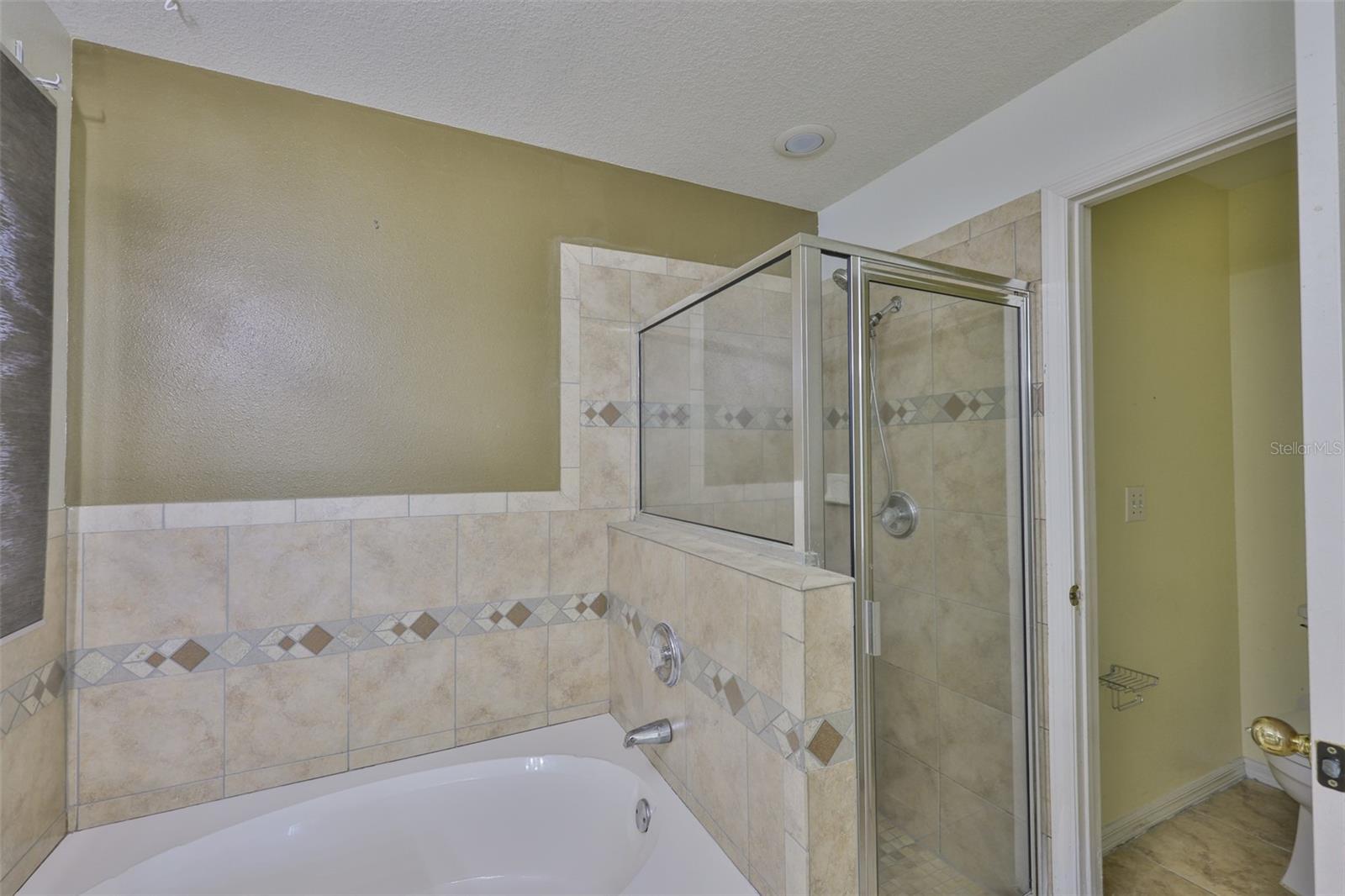 Image 21 of 40 For 1611 Bondurant Way