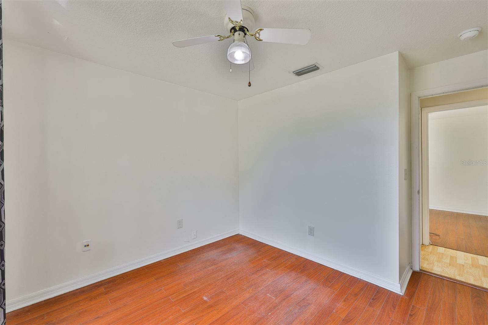Image 25 of 40 For 1611 Bondurant Way