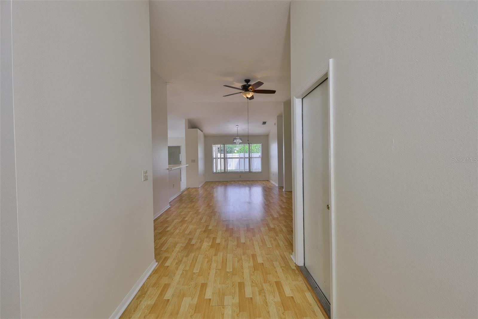 Image 4 of 40 For 1611 Bondurant Way