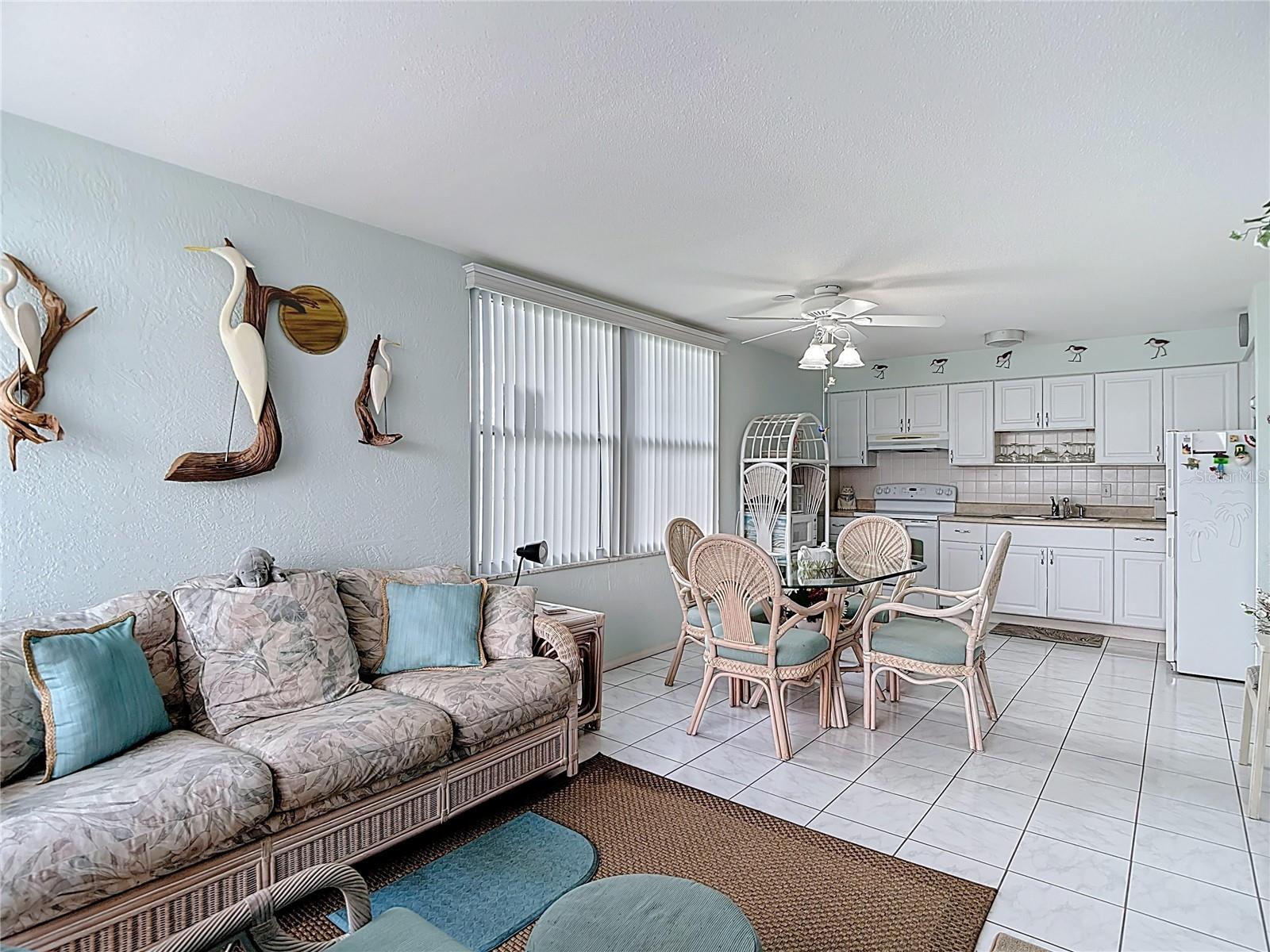 Image 8 of 40 For 4360 Tahitian Gardens Circle H