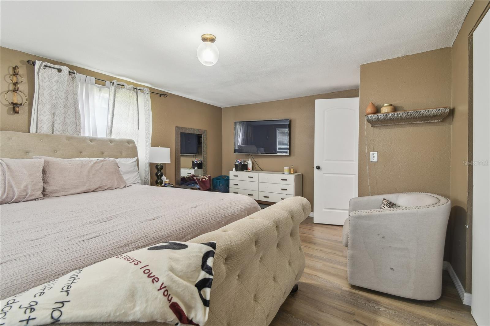 Image 5 of 80 For 4707 Horton Road