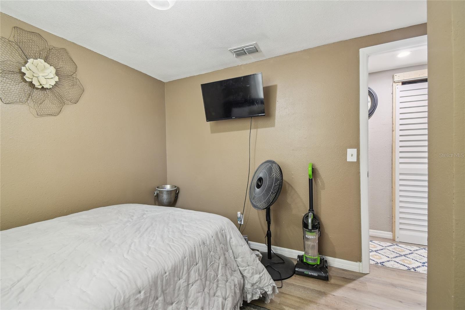 Image 54 of 80 For 4707 Horton Road